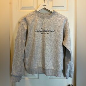 Brand new H&M sweatshirt XS